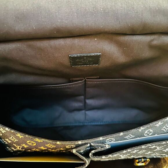 Brand New Louis Vuitton Mini Lin Messenger Baby Bag - Picture 11 of 16